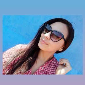 Meet your Posher, Zuly